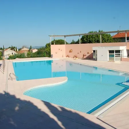 En Provence Tulette